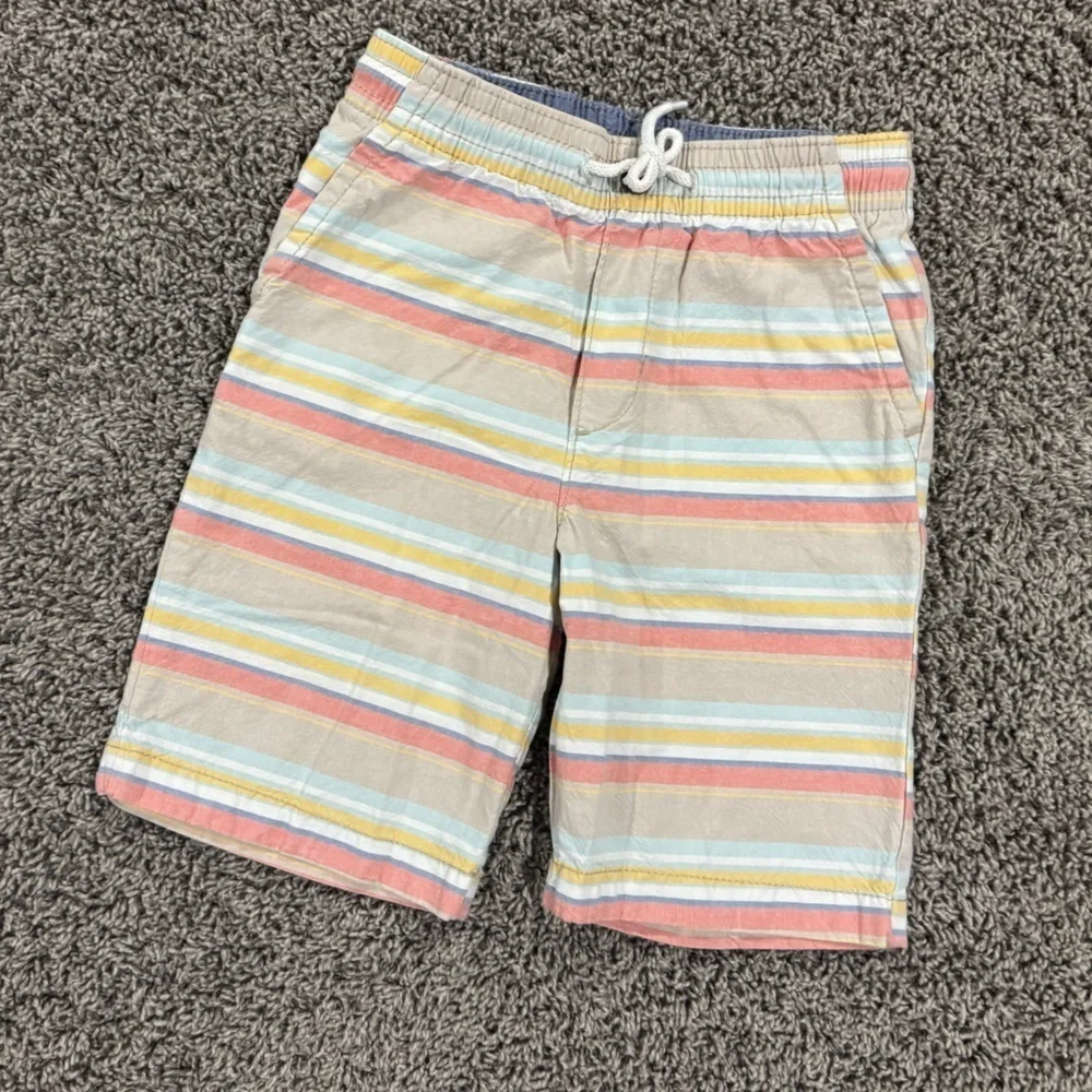 Oshkosh Boys preppy striped shorts with drawstring waist, size 8